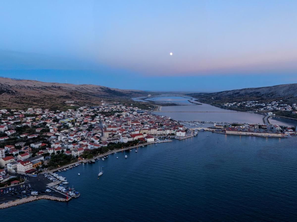 Aurora Apartman Pag Town Kültér fotó
