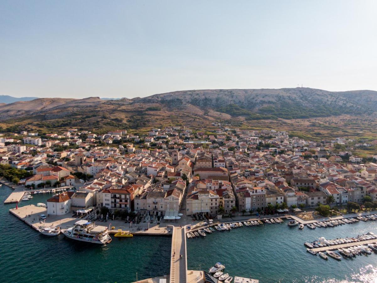 Aurora Apartman Pag Town Kültér fotó