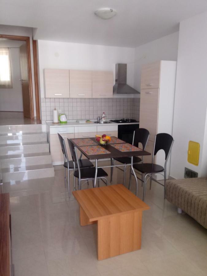 Aurora Apartman Pag Town Kültér fotó